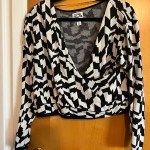 Future collective Target black and white crop sweater top